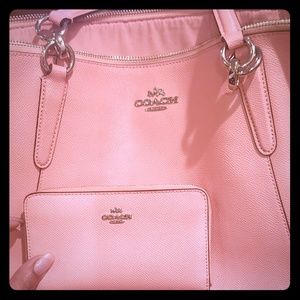 Pink Coach Tote with matching wristlet